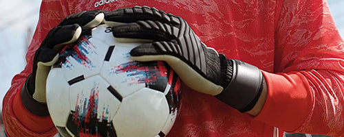 How To Choose the Right Soccer Goalie Gloves