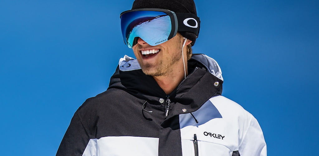 How To Choose a Snow Goggle Lens