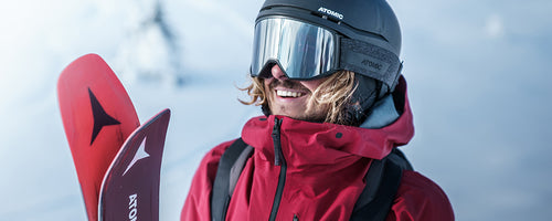 Tips for Fitting Ski Helmets & Goggles