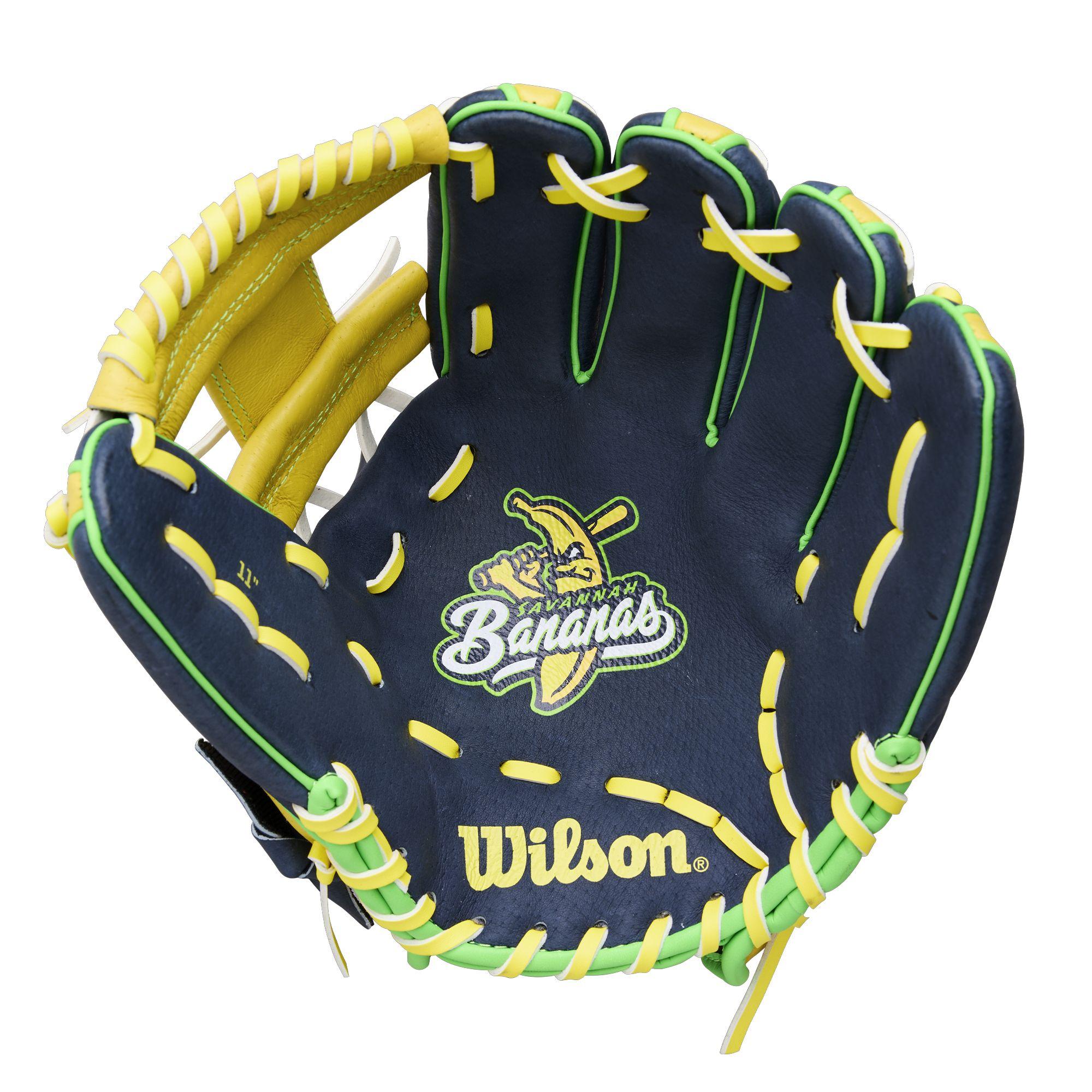 Wilson 2026 Savannah Bananas 11” Youth Baseball Glove - Right Hand