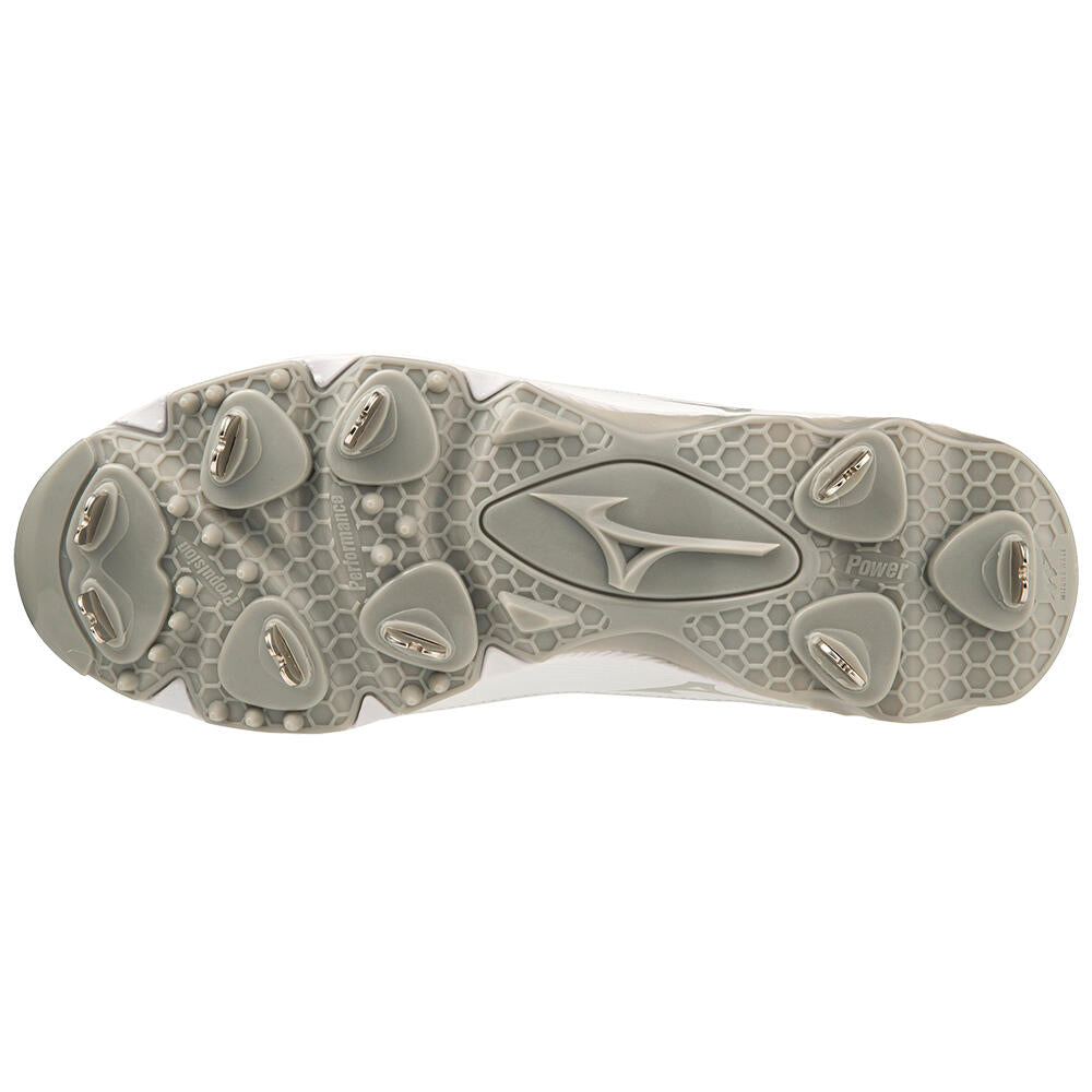 Mizuno 9-Spike Swift 8 Low Metal Baseball Cleats | Source