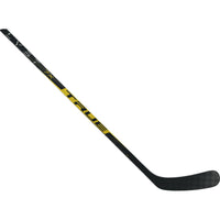 Bâton de hockey Catalyst 7X de True Hockey 55 Flex pour intermédiaire (2021)